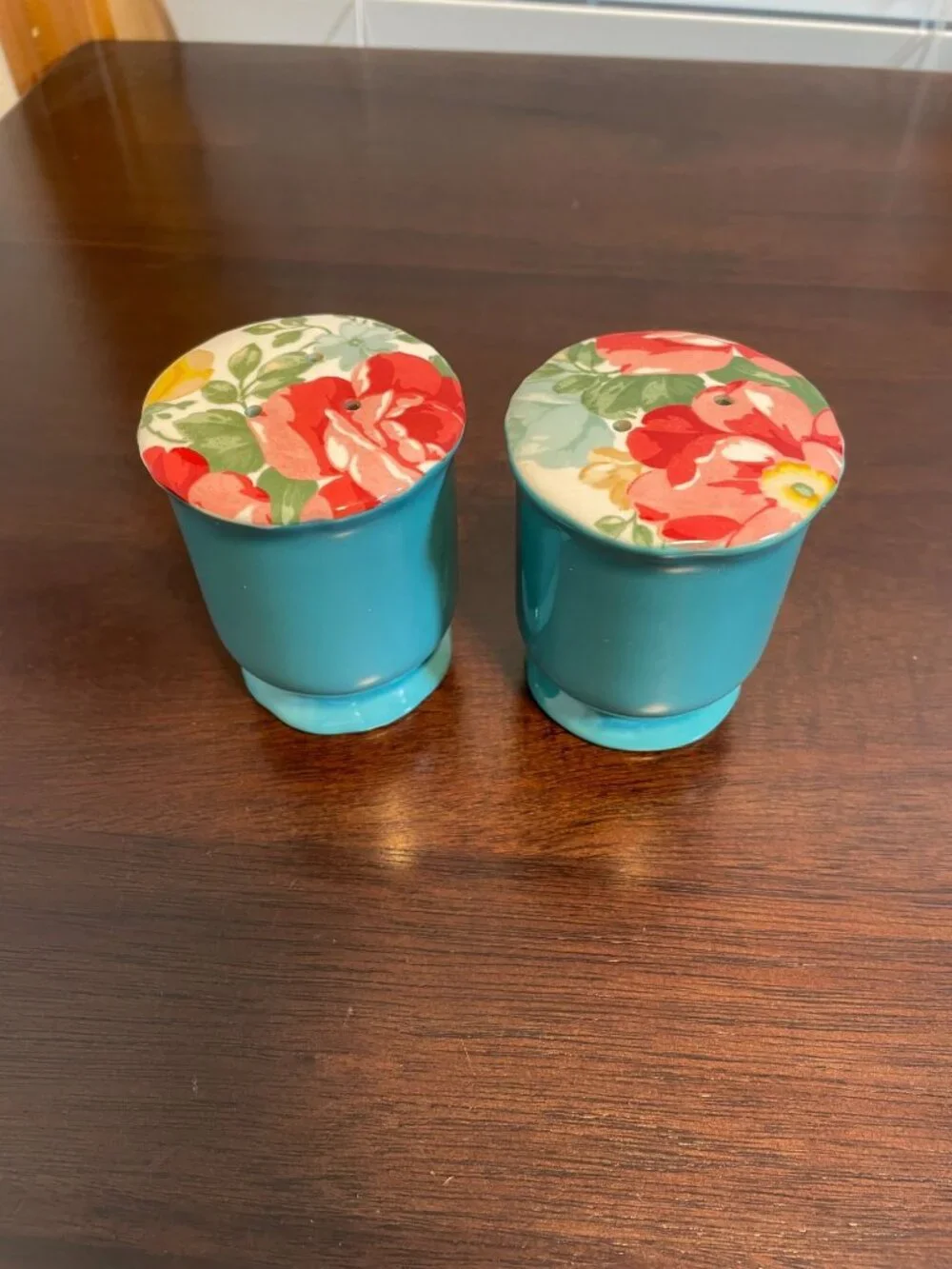 The Pioneer Woman Wildflower Whimsy Ceramic Salt and Pepper Shakers Set
